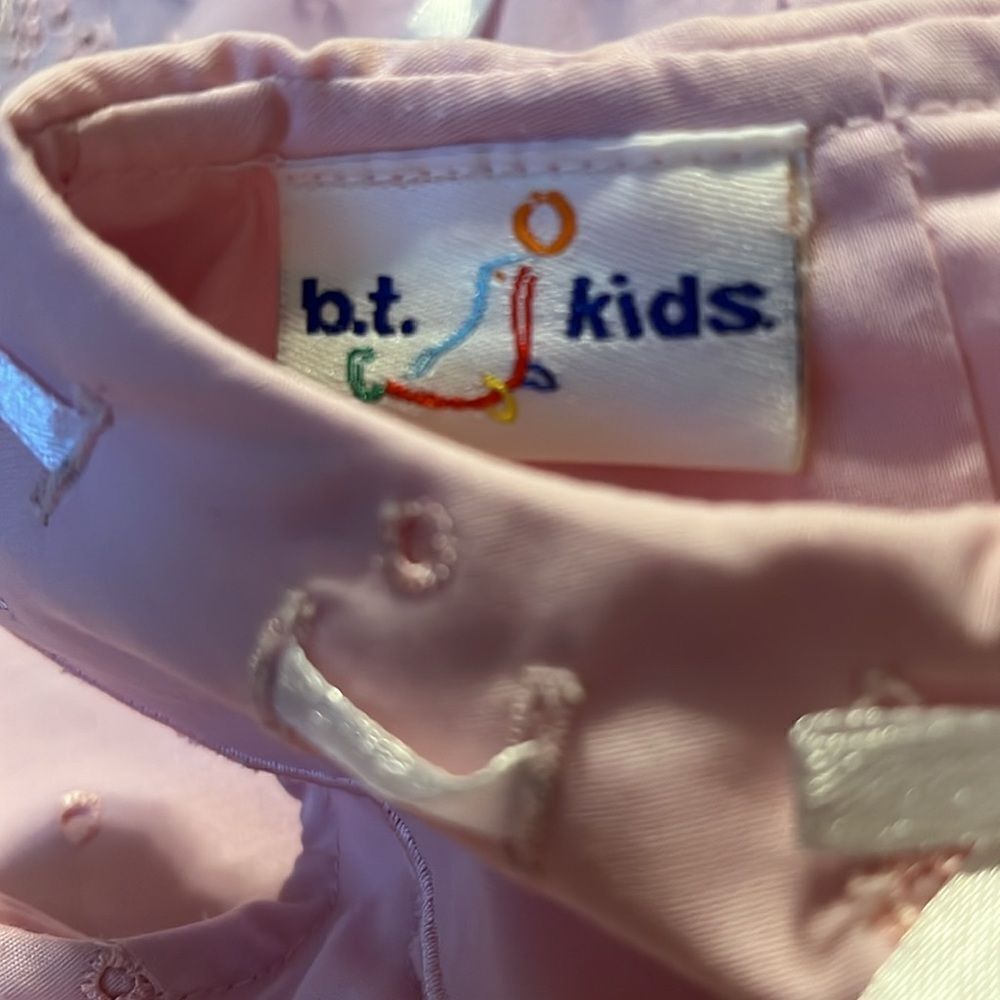 B.T. KIDS GIRLS SIZE 6/9 MONTHS PINK EYELET DRESS - Picture 6 of 6